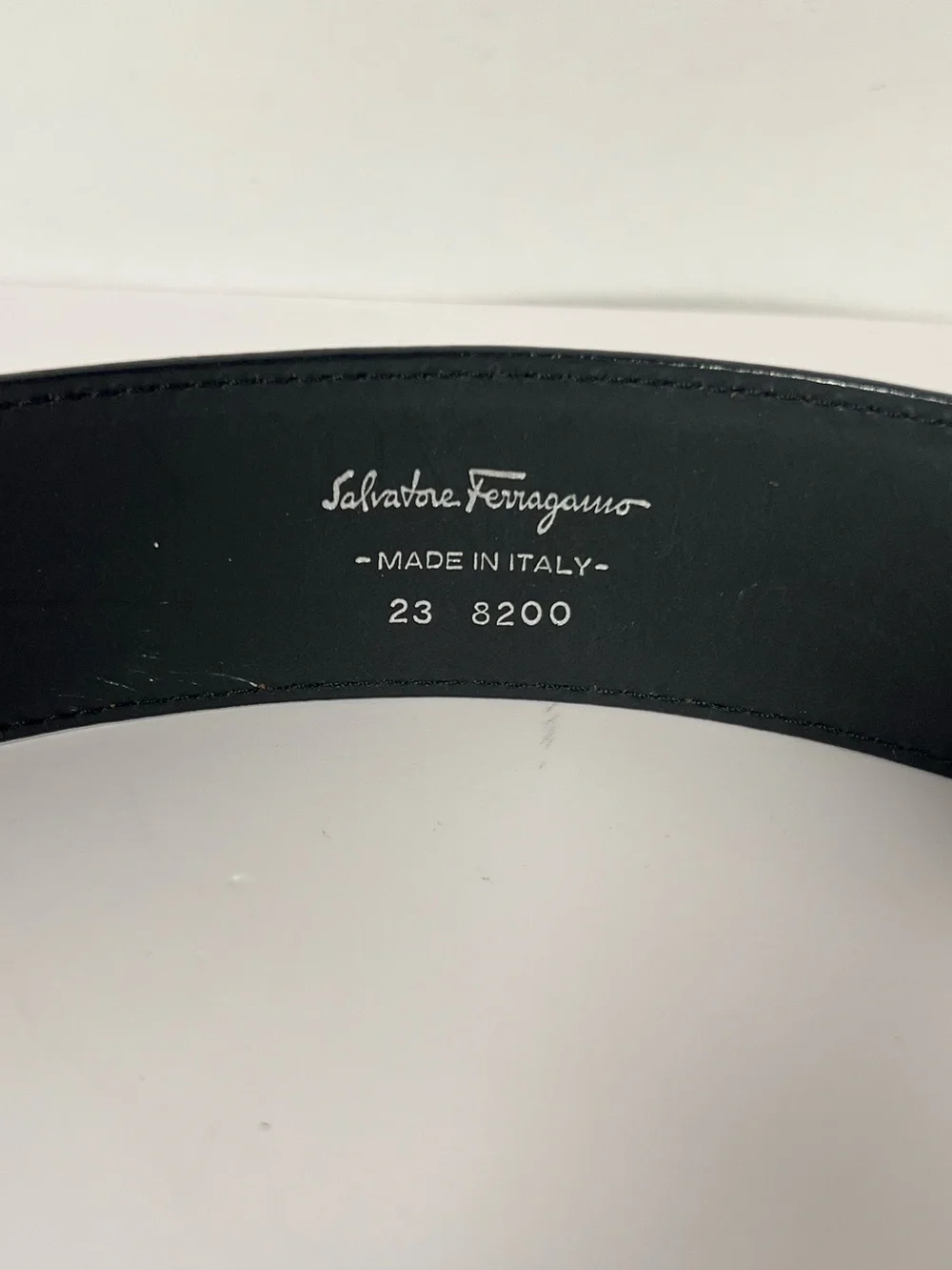 Salvatore Ferragamo Black Leather Gancini Buckle Belt Size 23/80